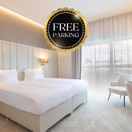 Hotel Gerardus Сегед Экстерьер фото