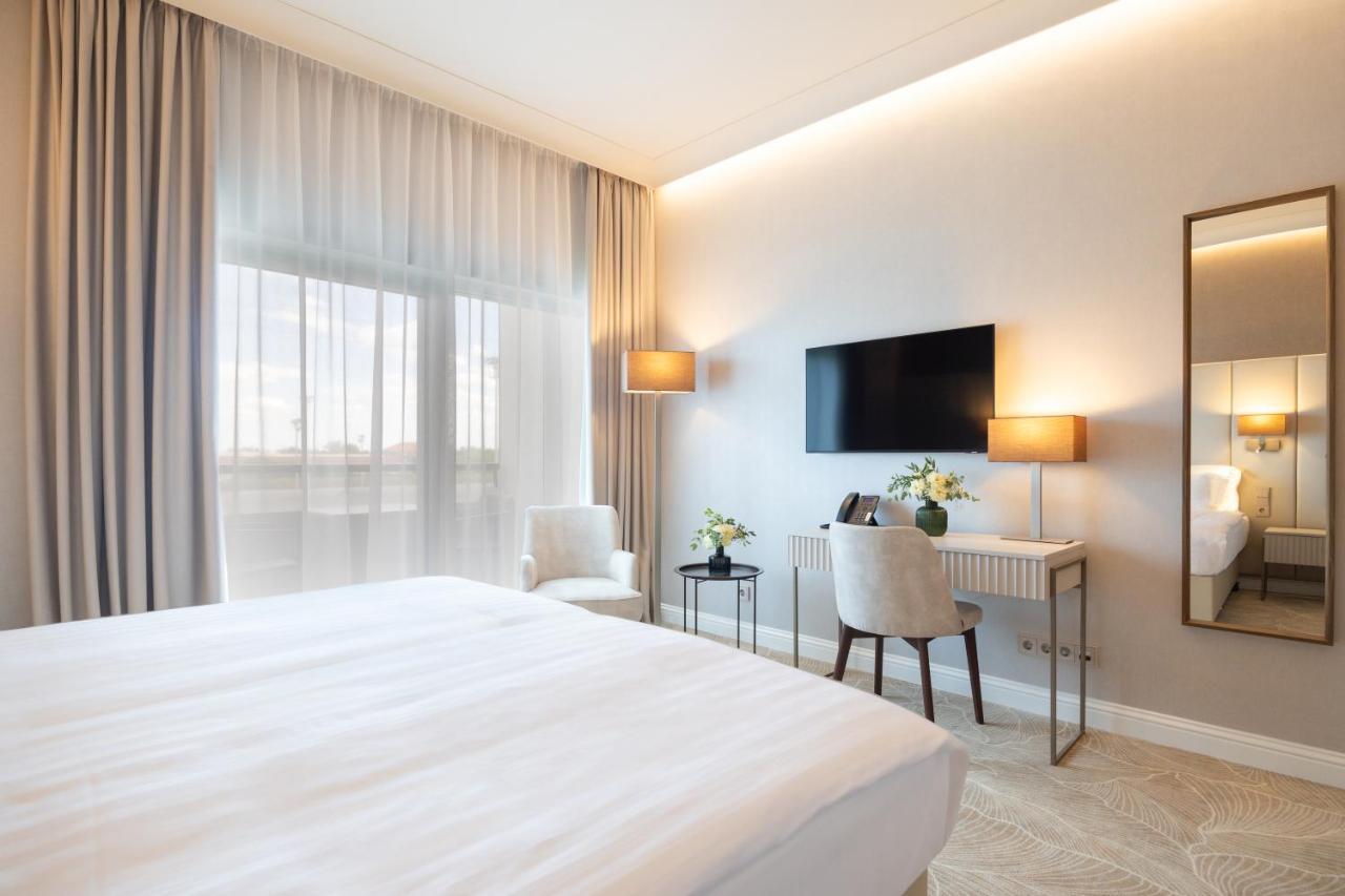 Hotel Gerardus Сегед Экстерьер фото