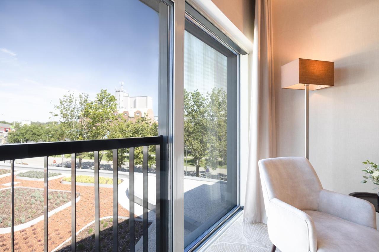 Hotel Gerardus Сегед Экстерьер фото