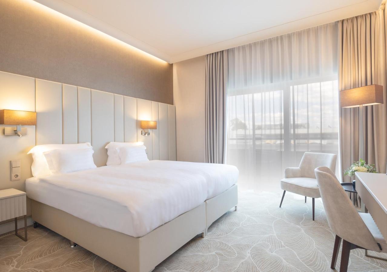 Hotel Gerardus Сегед Экстерьер фото