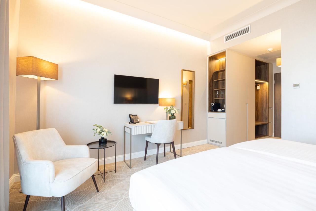 Hotel Gerardus Сегед Экстерьер фото